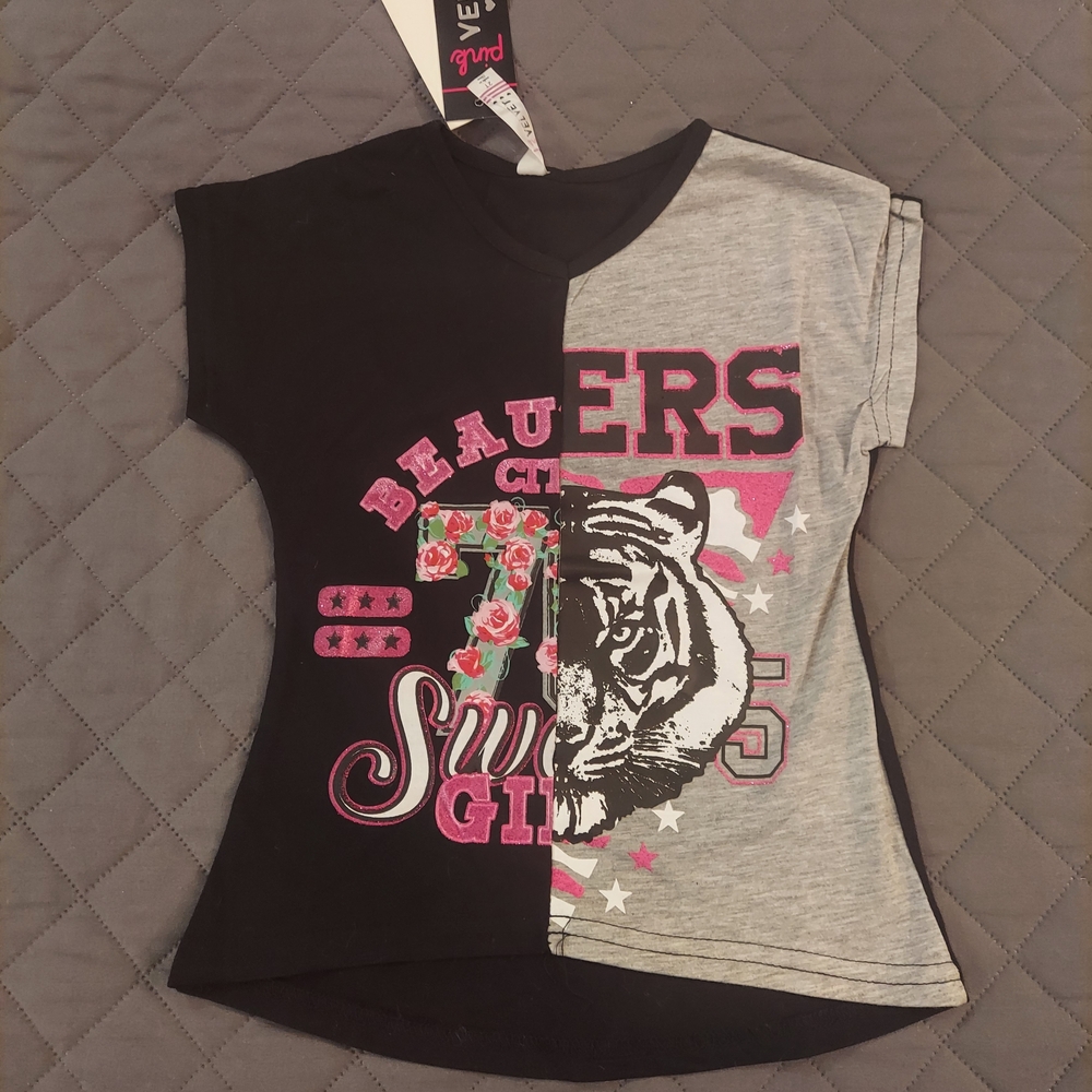 Velvet Black and Gray Graphic Tee